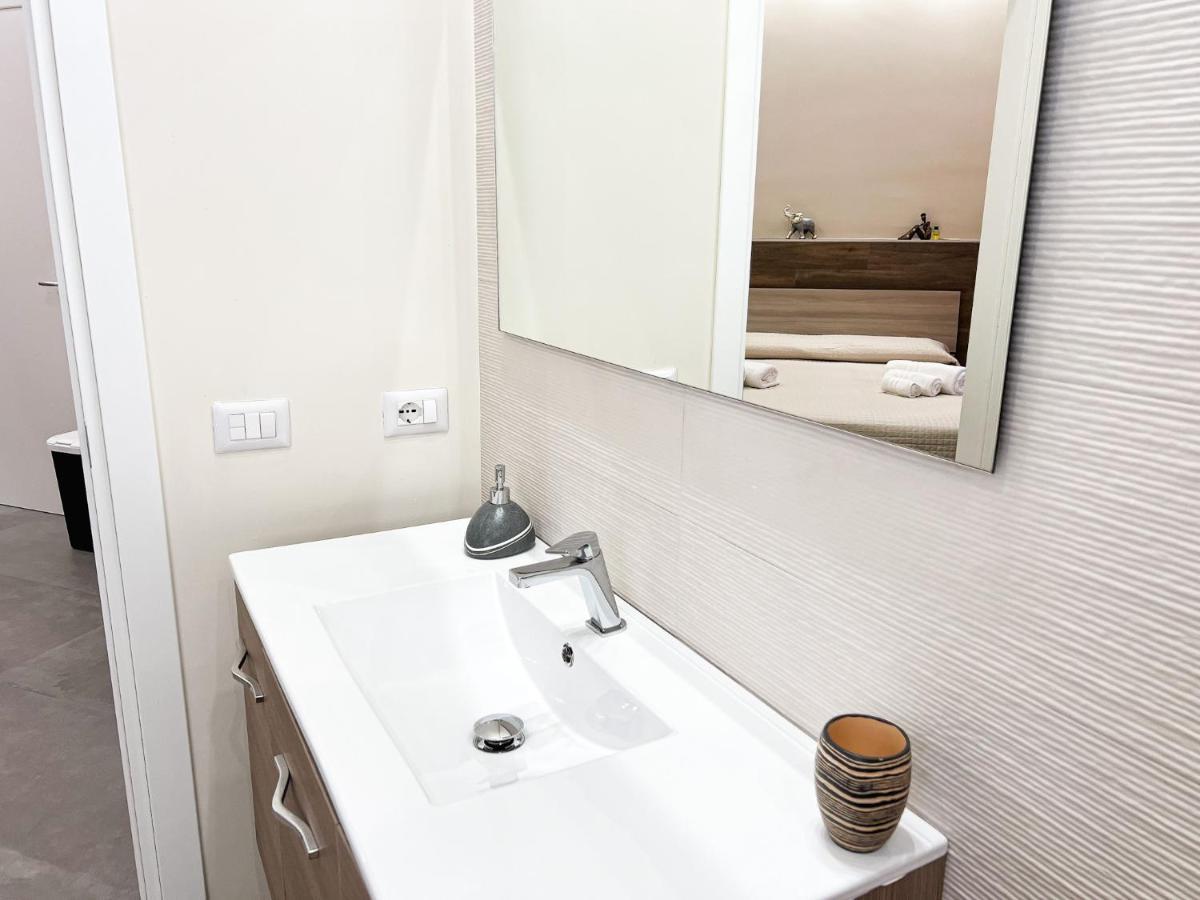 Al 115 Rooms 칼리아리 외부 사진