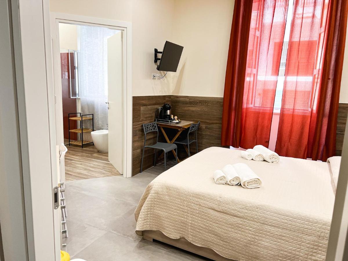 Al 115 Rooms 칼리아리 외부 사진