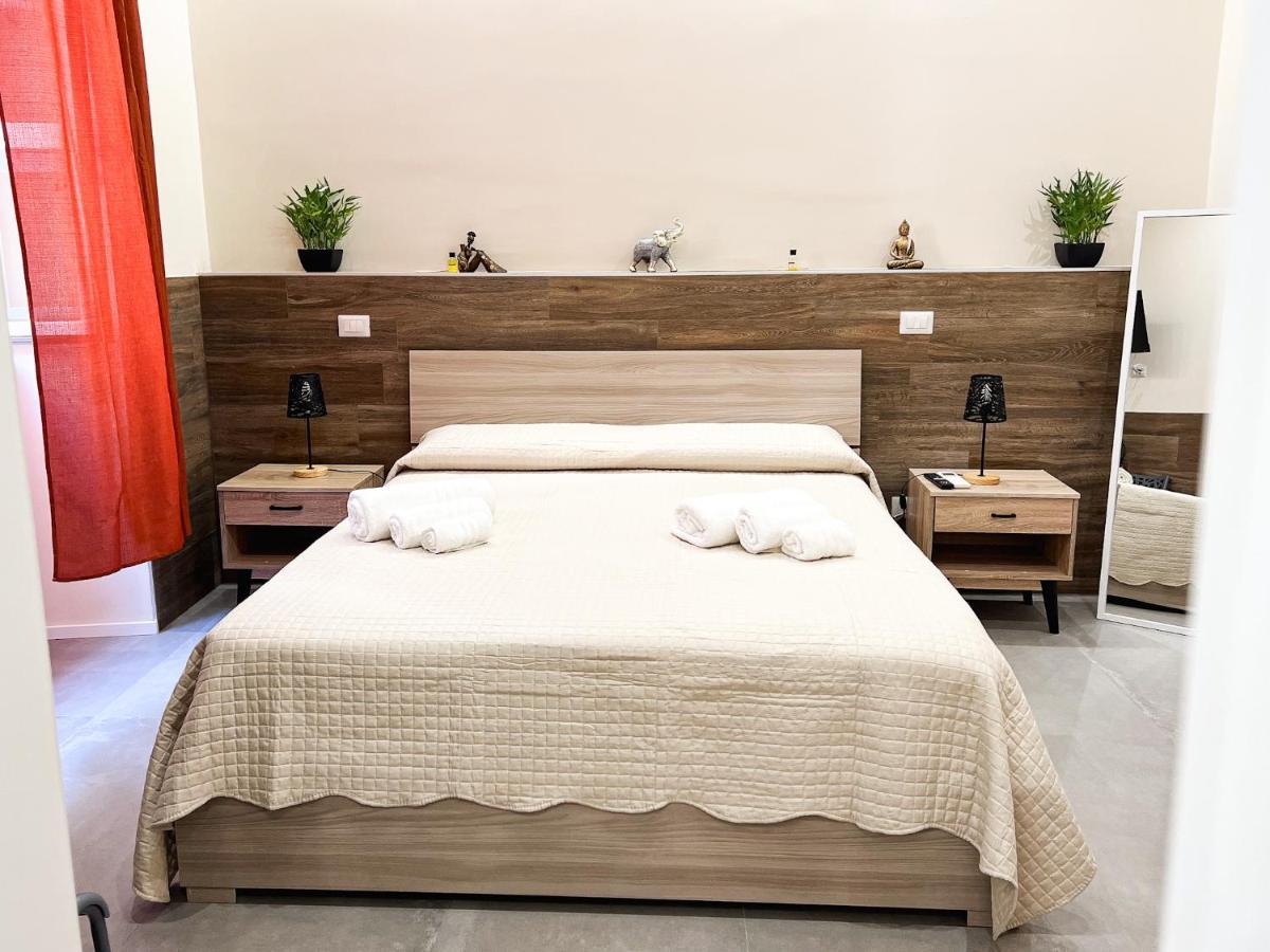 Al 115 Rooms 칼리아리 외부 사진
