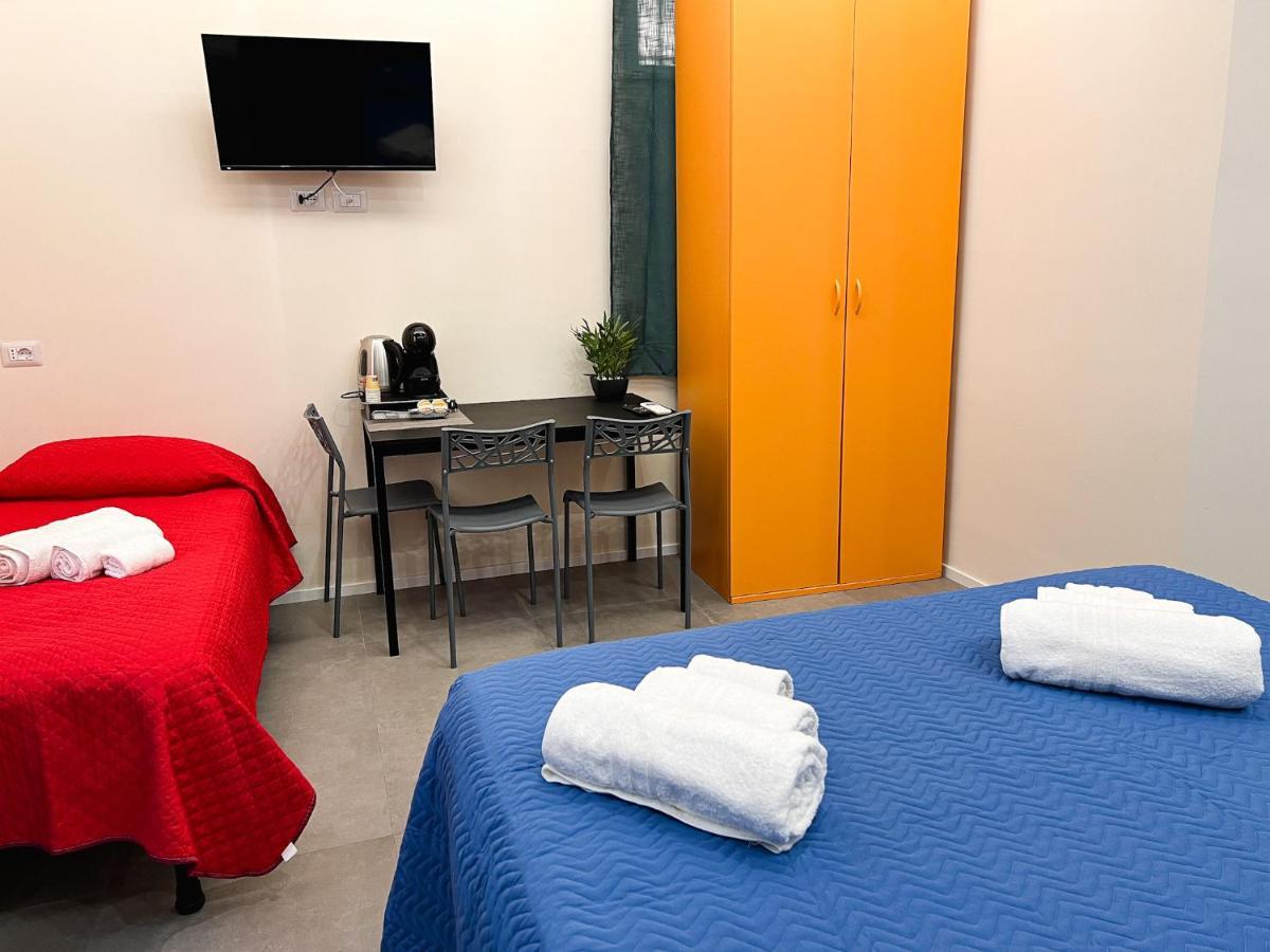 Al 115 Rooms 칼리아리 외부 사진