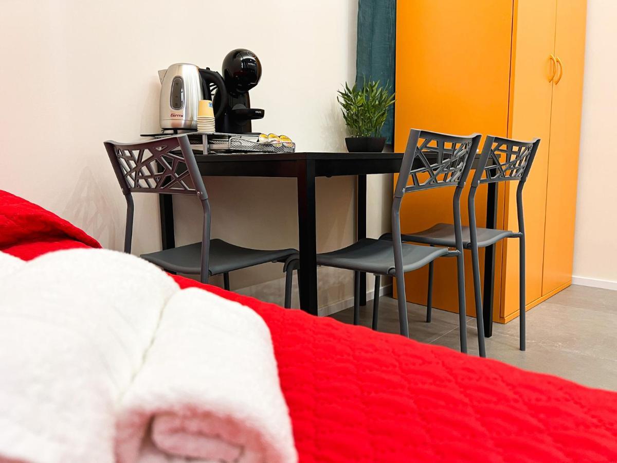 Al 115 Rooms 칼리아리 외부 사진